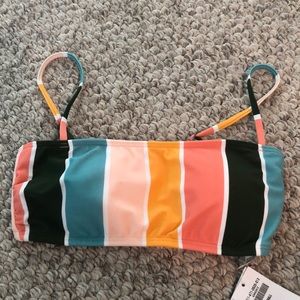 HOLLISTER LIMITED EDITION SWIMSUIT SIZE XS